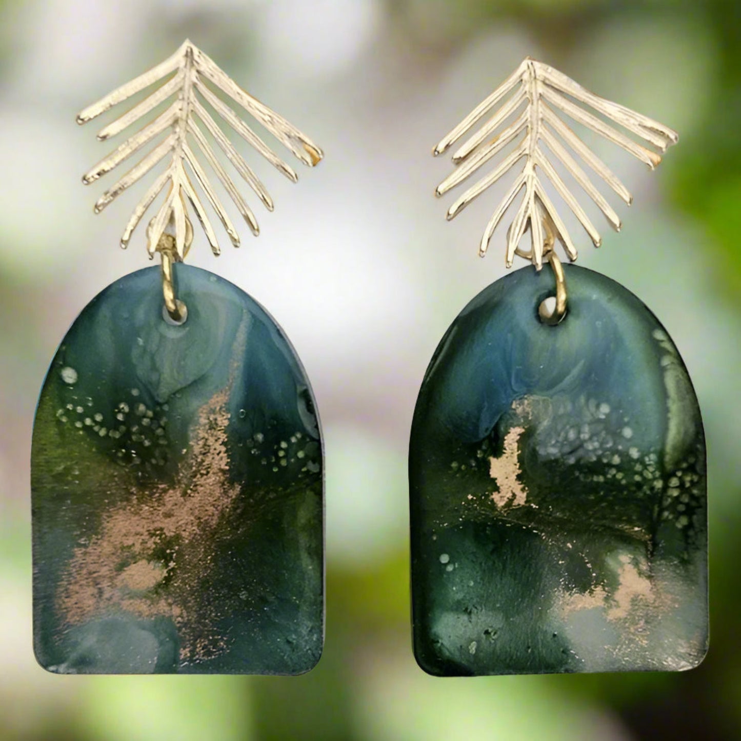 Arch Shaped Earrings - ISLAND NIGHTS