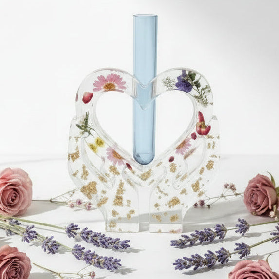 HEART IN BLOOM Botanical Propagation Vase