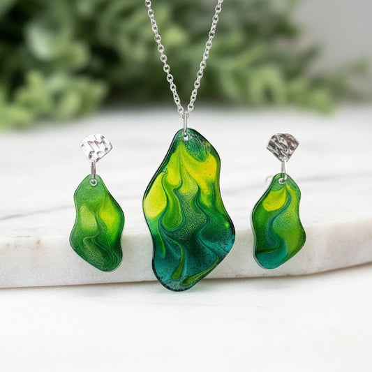 AURA FLOW Abstract Pendant & Earring Set