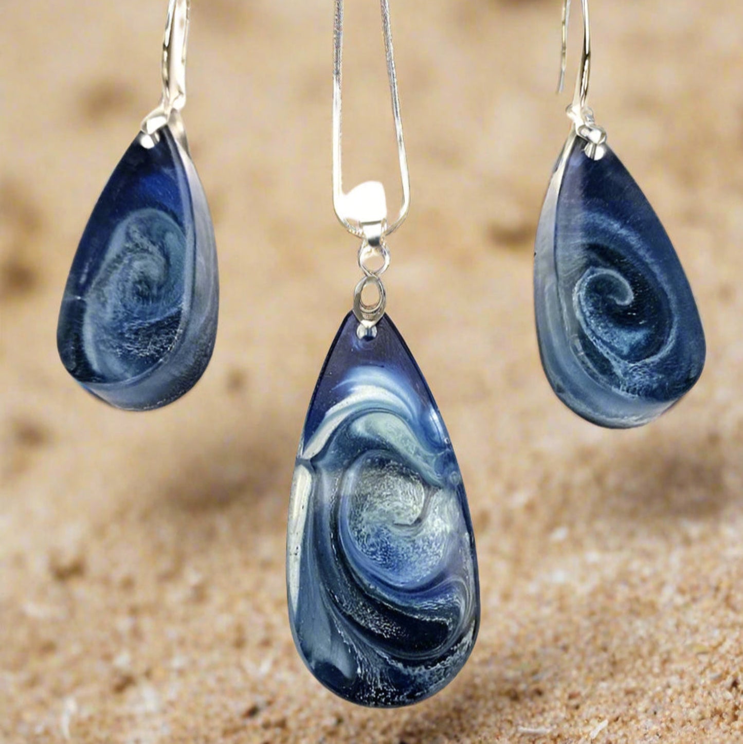 Pendant & Earring Set - OCEAN CALLING