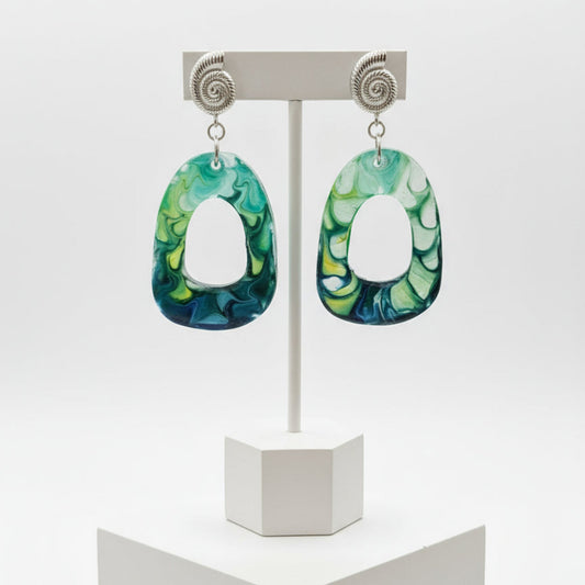 STREAMLIGHT - Arch Shaped Earrings